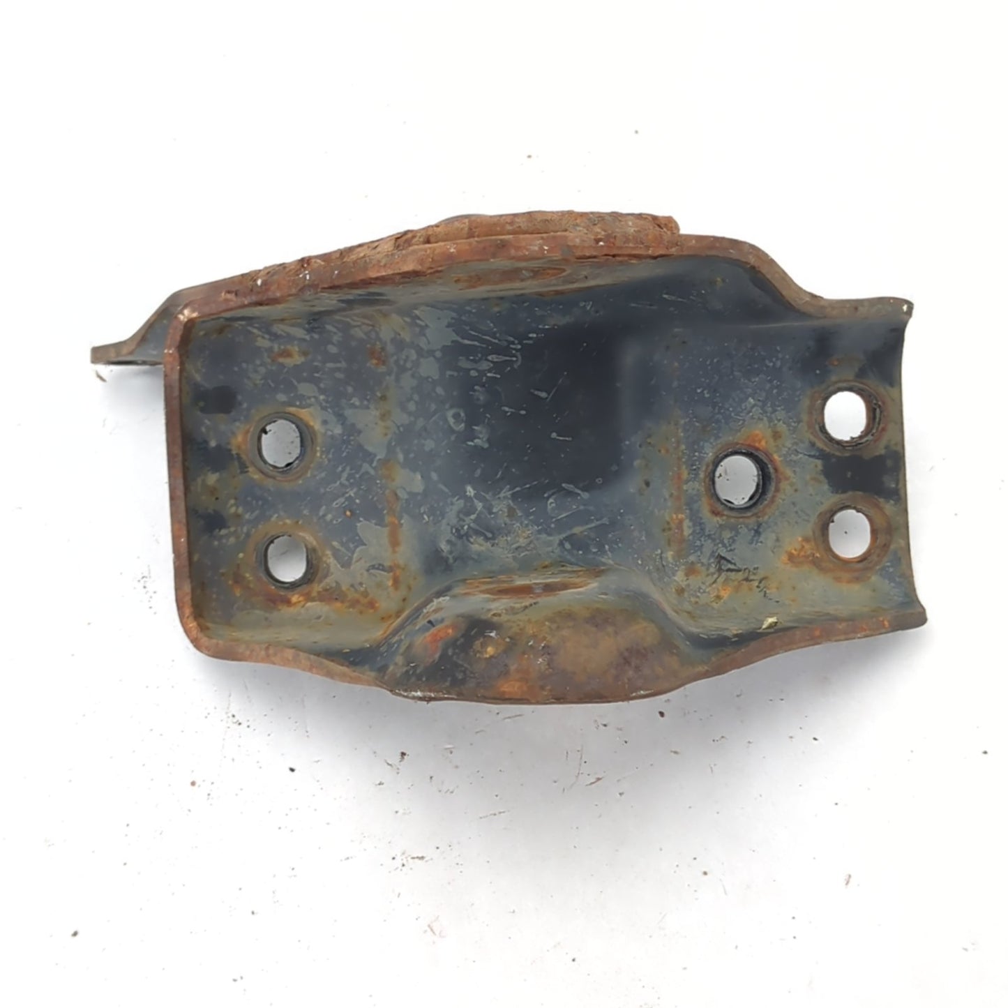 1999 2000 Ford F450 Right RH Passenger Side Leaf Spring Mounting Bracket