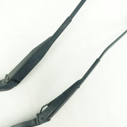 2013 2014 2015 2016 2017 2018 Ram 1500 2500 3500 Windshield Wiper Arm Pair Set