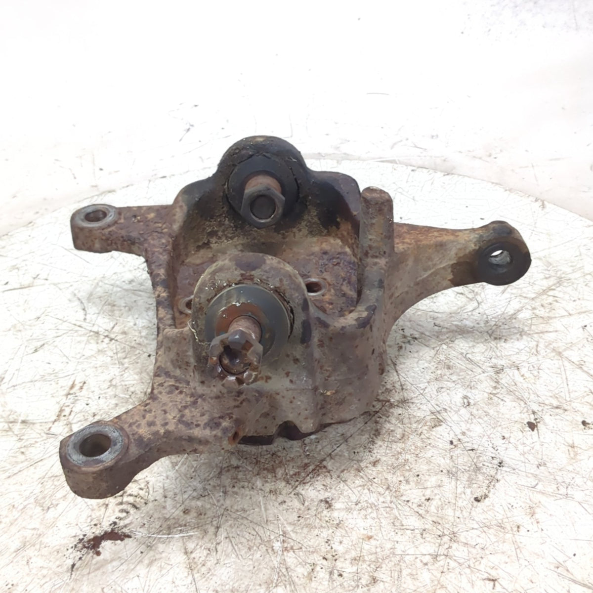 2000 2001 2002 Ford F450 F550 Right Passenger Front Steering Knuckle Spindle 4x2