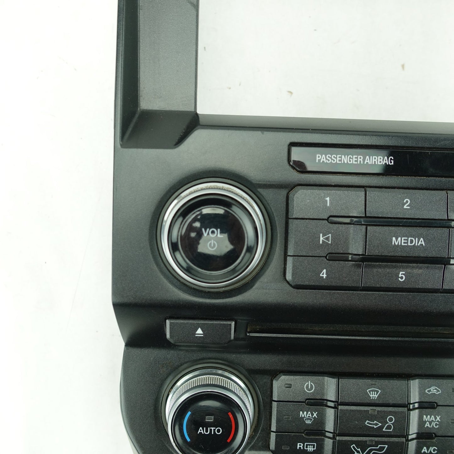 2015 Ford F150 Radio Stereo Head Climate Heat Ac Control Panel