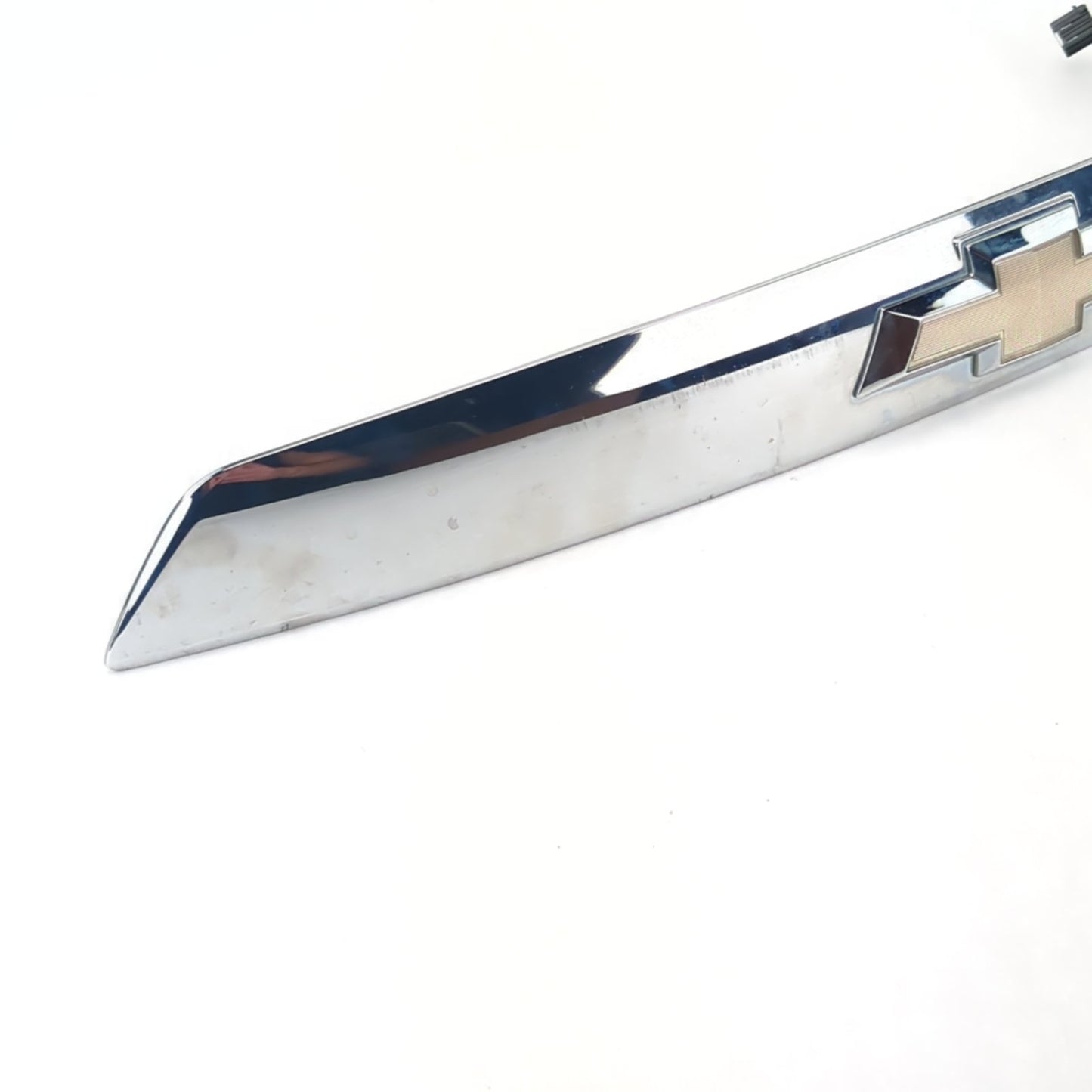 2013 2014 2015 Chevrolet Equinox Tailgate Liftgate Trim Applique Emblem Bezel