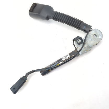 2010 2011 2012 Ford Taurus Passenger Seat Belt Buckle Receiver