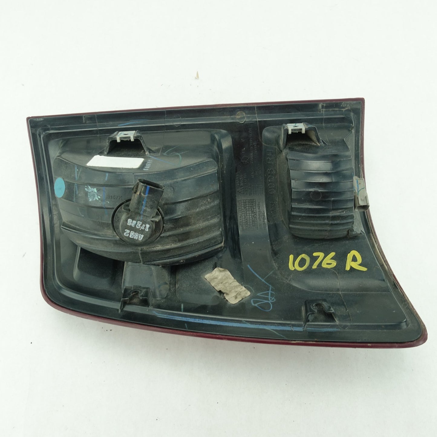 2013 2014 2015 2016 2017 2018 Ram 1500 2500 Right Taillight Taillamp OEM
