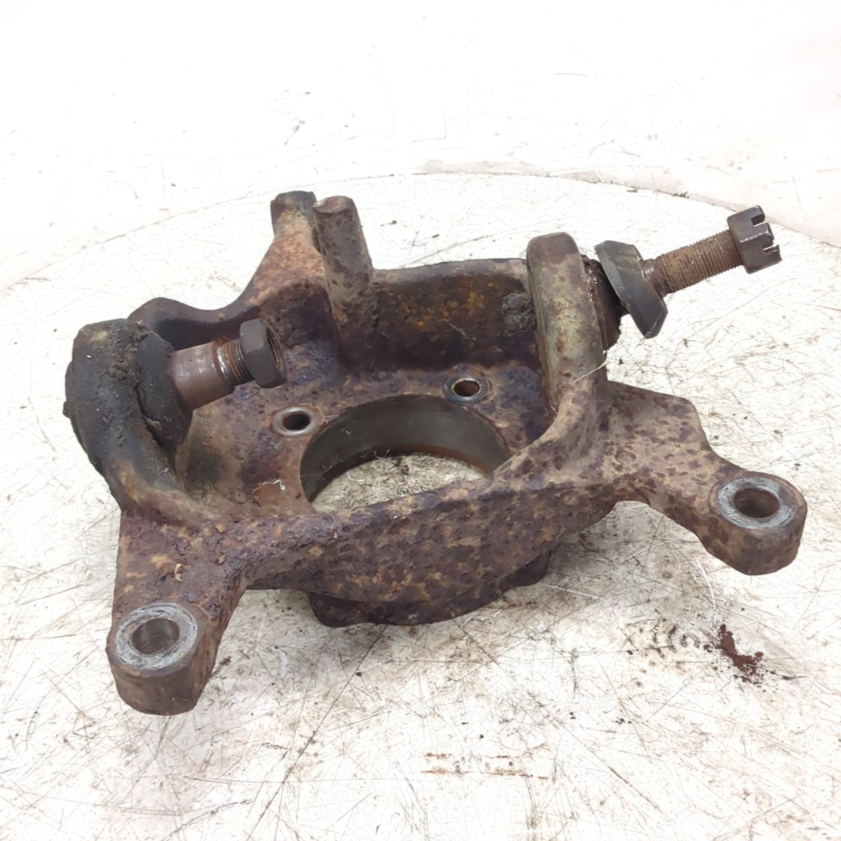 2000 2001 2002 Ford F450 F550 Right Passenger Front Steering Knuckle Spindle 4x2