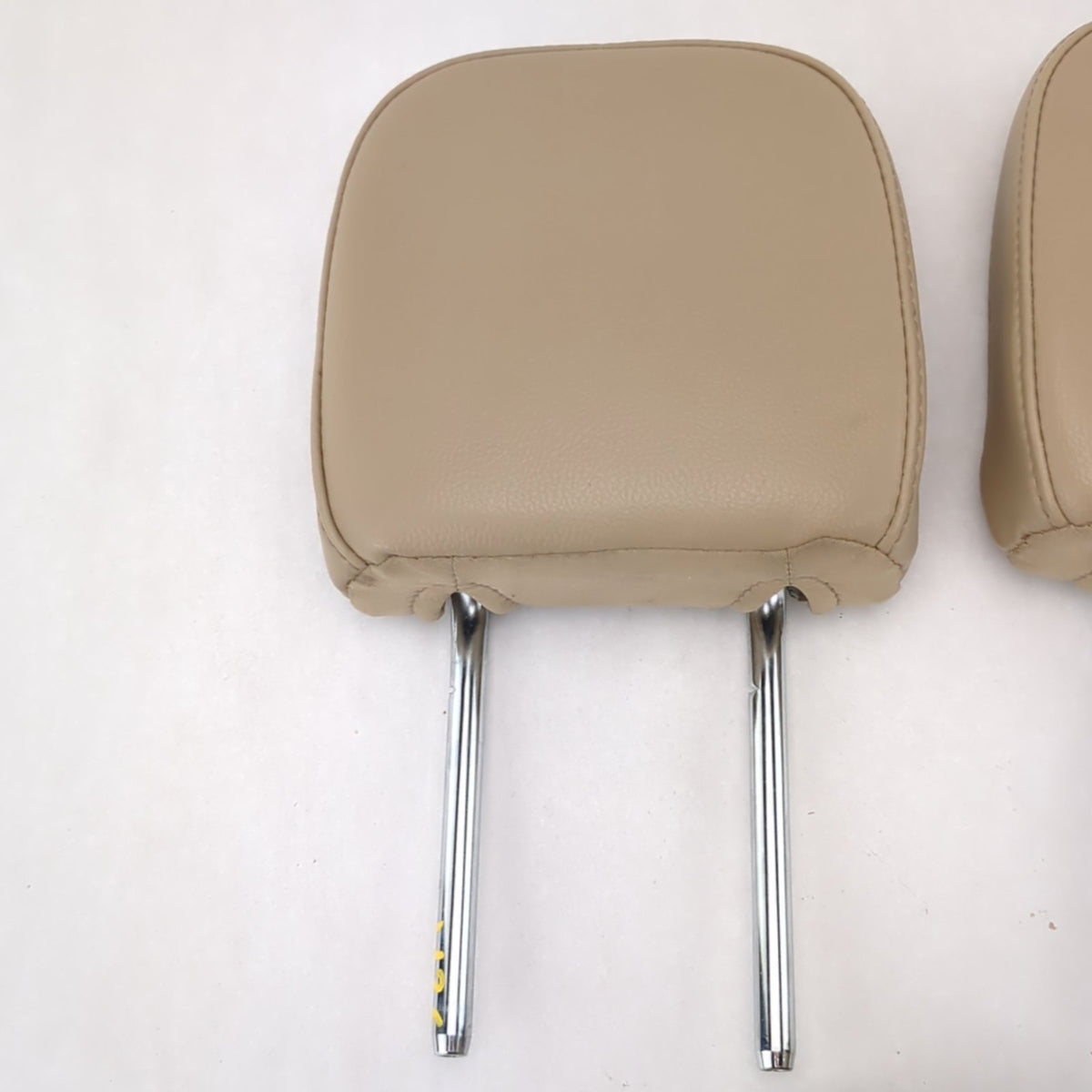 2017 2018 2019 2020 2021 2022 Ford F250 F350 Headrest Set Rear Tan Leather