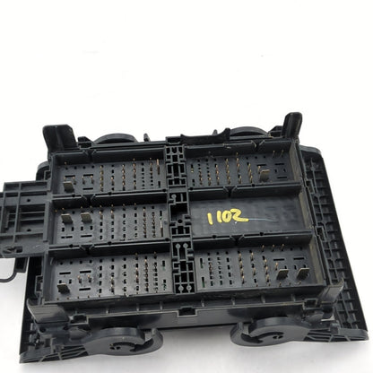 2018 2019 Silverado Sierra Engine Underhood Fuse Box Power Distribution Module