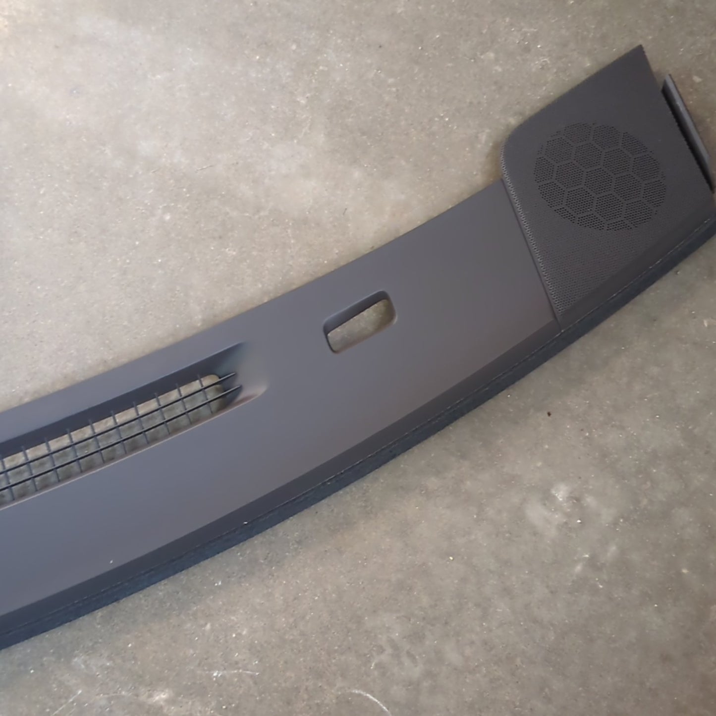 2014 2015 16 Silverado Sierra Dashboard Defroster Speaker Vent Trim Panel Brown