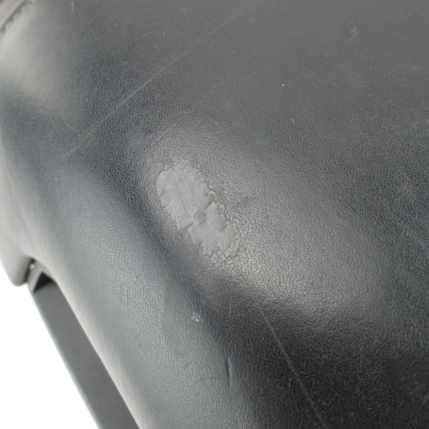 2015 2016 2017 Ford F150 Center Console Lid Armrest Cover Black Leather Platinum