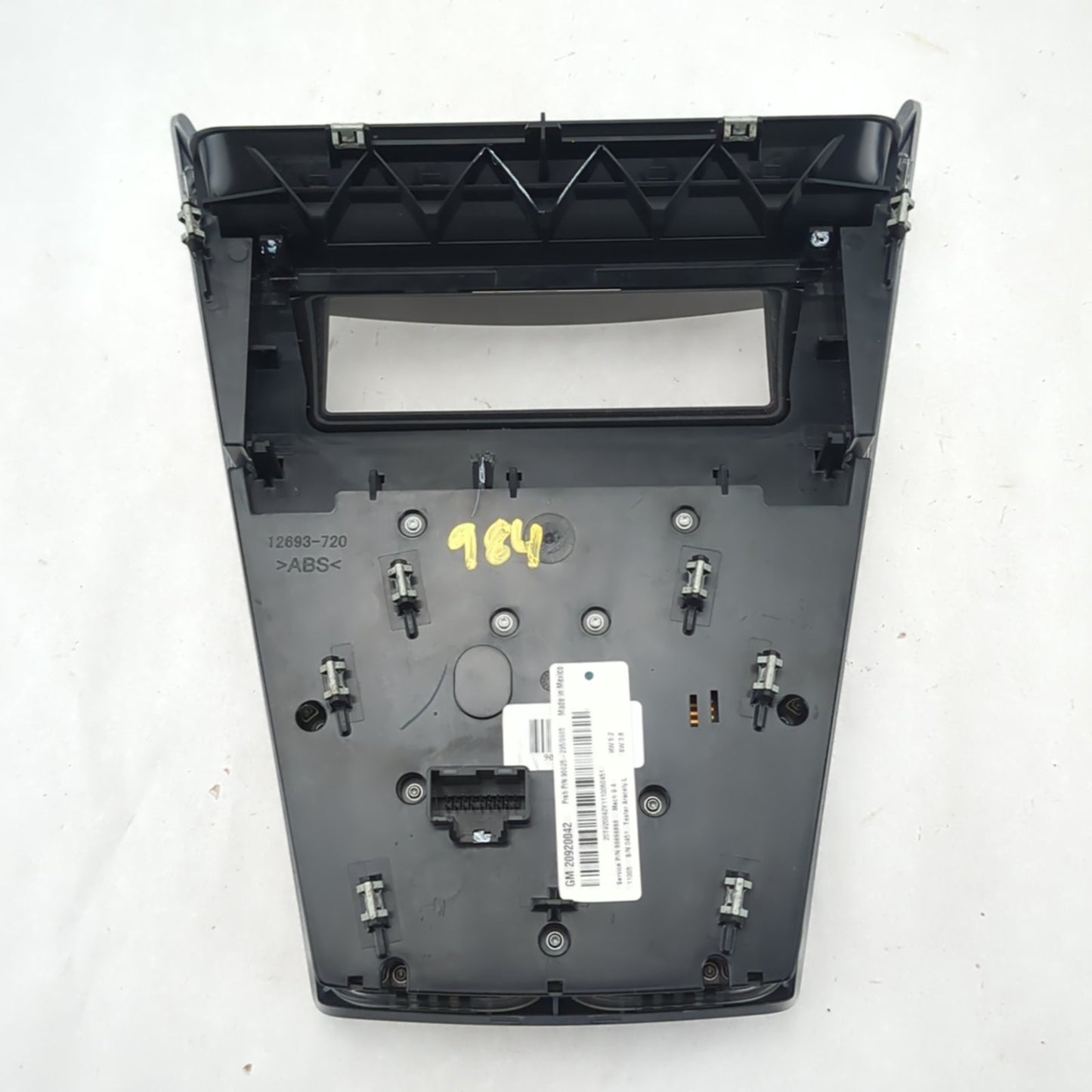 2010 2011 Chevrolet Equinox Radio Climate Control Panel Center Console HVAC