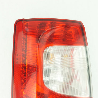 2013 2014 2015 2016 Chrysler Town & Country Left Driver Side Taillight Rear Lamp