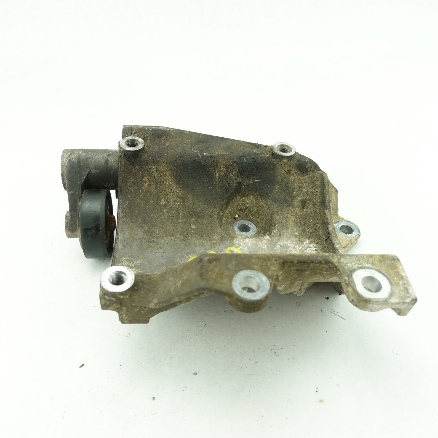 2001 2002 2003 2004 2005 2006 Silverado Sierra 5.3L AC A/C Compressor Braket