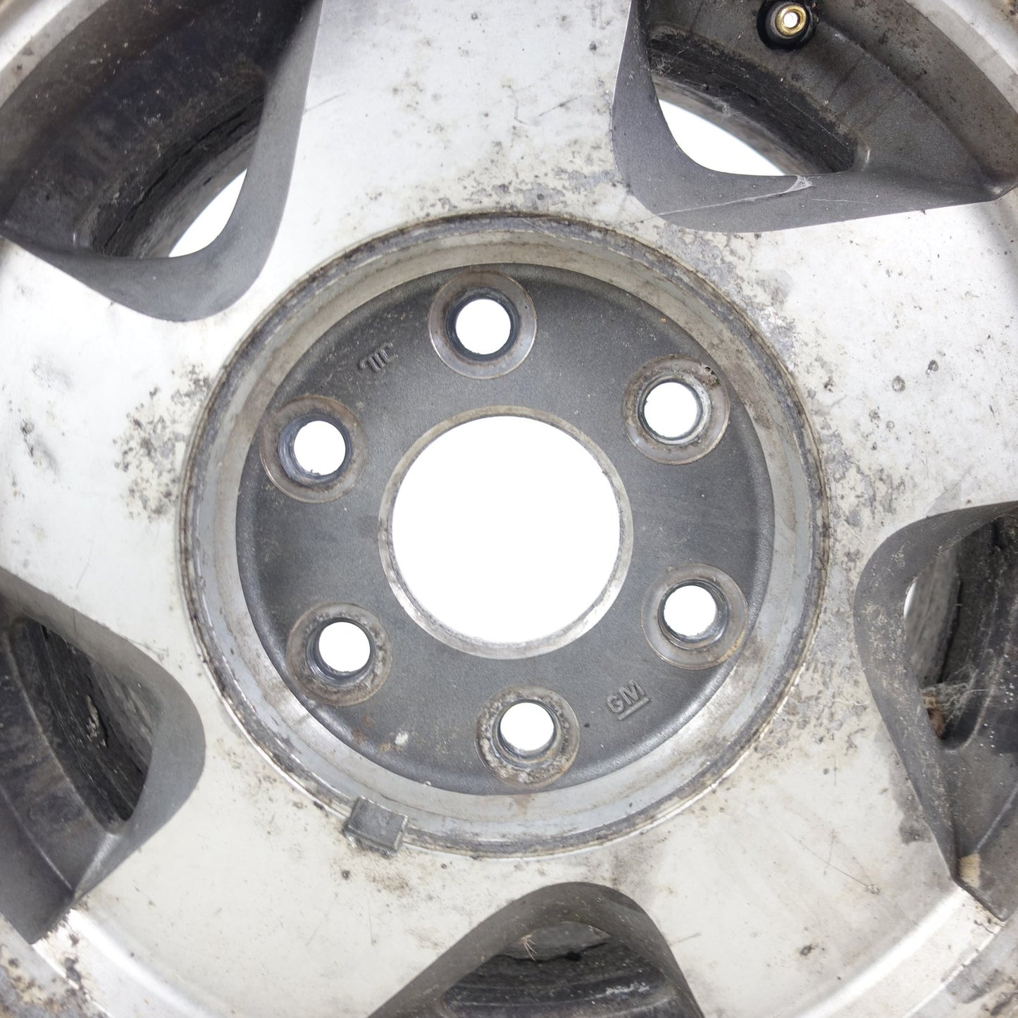 1995 1996 1997 1998 Chevy Tahoe 16 Inch Aluminum Alloy Wheel Rim Ring