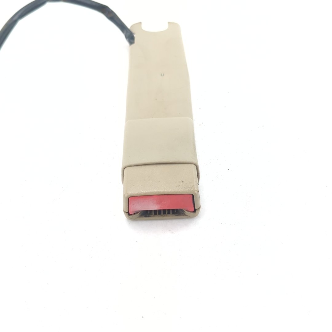 2013 2014 2015 2016 2017 2018 Ram 1500 Front Left Seat Belt Buckle Beige