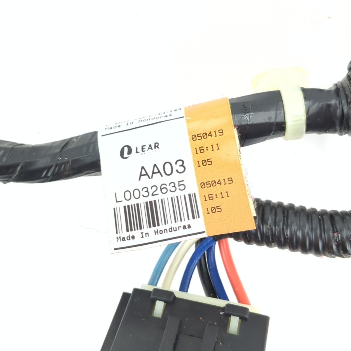 2003 2004 2005 2006 GMC Yukon Tahoe Right Passenger Seat Lower Wiring Harness