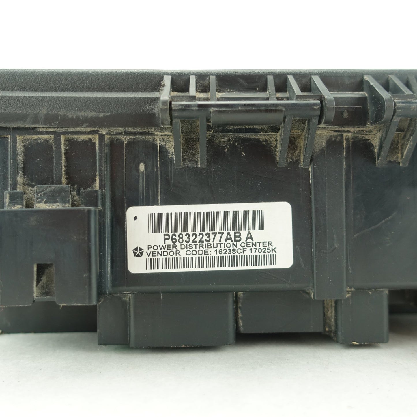 2017 2018 Ram 2500 3500 4500 5500 Power Distribution Center Fuse Box Module