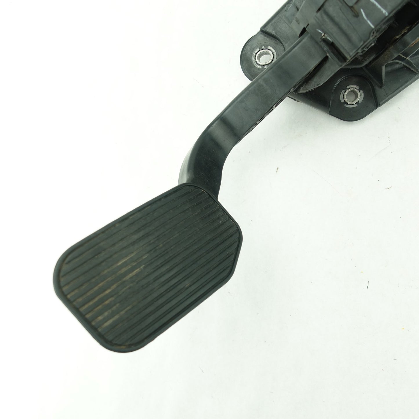 2015 2016 2017 2018 2019 2020 Ford F150 Fuel Gas Throttle Accelerator Pedal