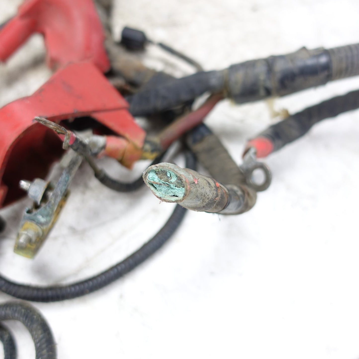 Damage 12 2013 2014 2015 16 Ford F250 F350 6.7L Positive Negative Battery Cable