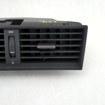 1998 1999 2000 Mercedes-Benz C230 C280 Center Dash Air Vent HVAC Outlet