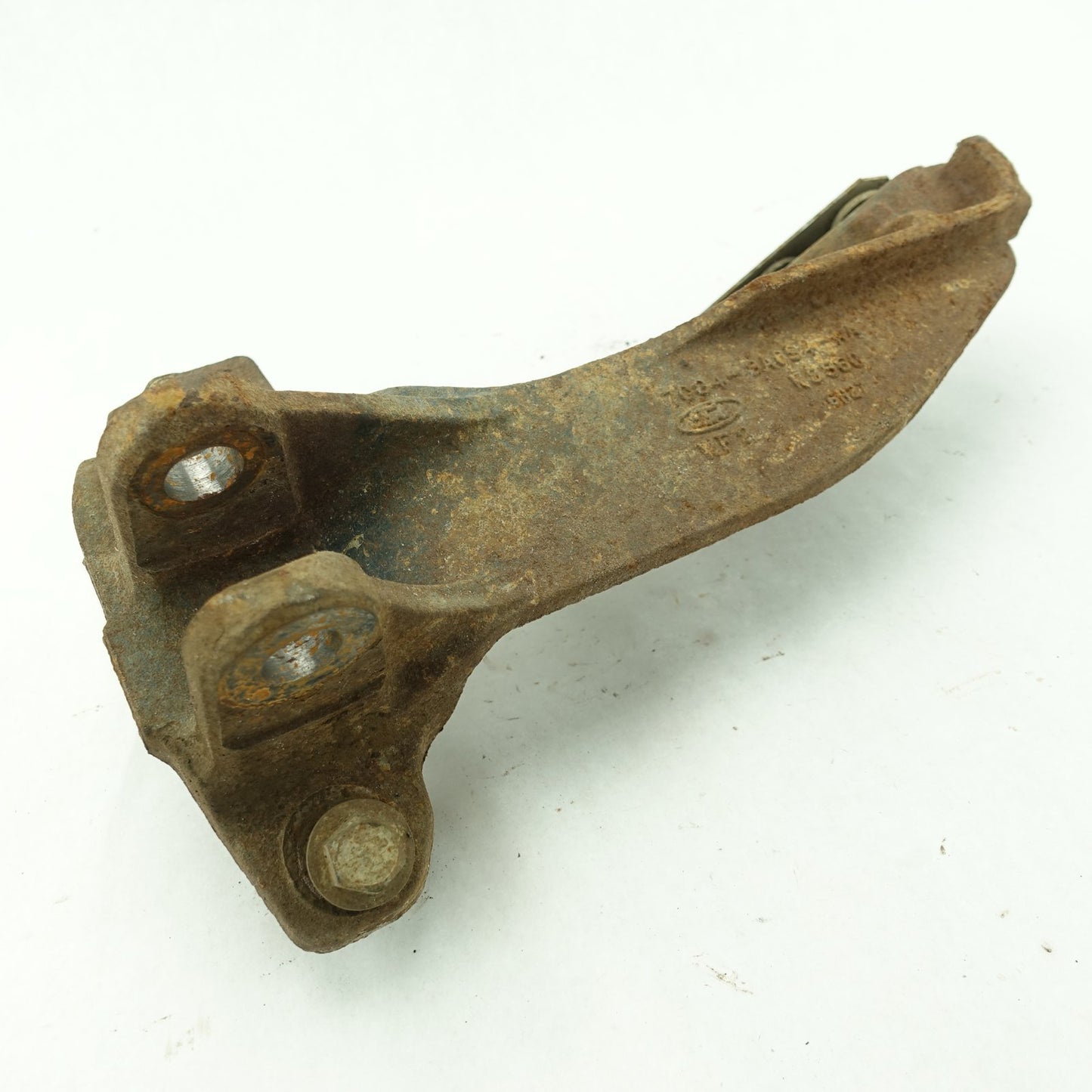 2008 2009 2010 2011 2012 2013 2014 Ford F250 F350 Suspension Track Bar Bracket
