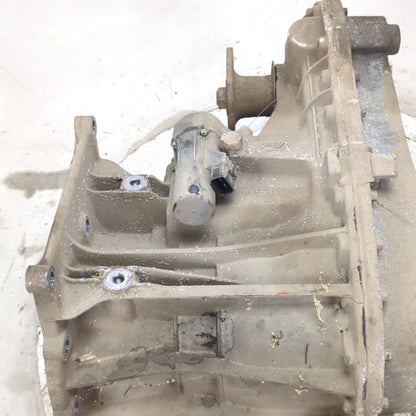 2016 Ford F350 Electric Shift Transfer Case Rear Flange Yoke 102K Miles