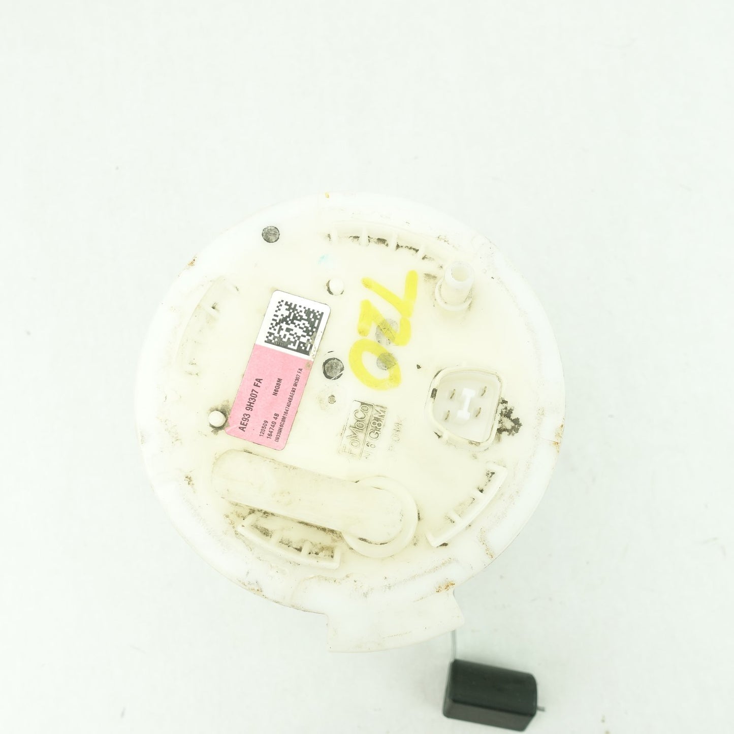 2010 2011 2012 Ford Flex with out Turbo Fuel Pump Assembly w/ Sender