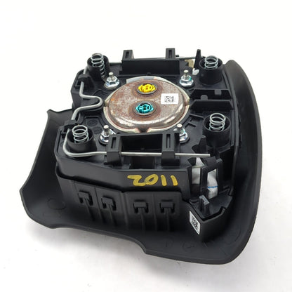 2014 2015 2016 2017 Chevrolet Silverado Driver Left Airbag Steering Wheel Black