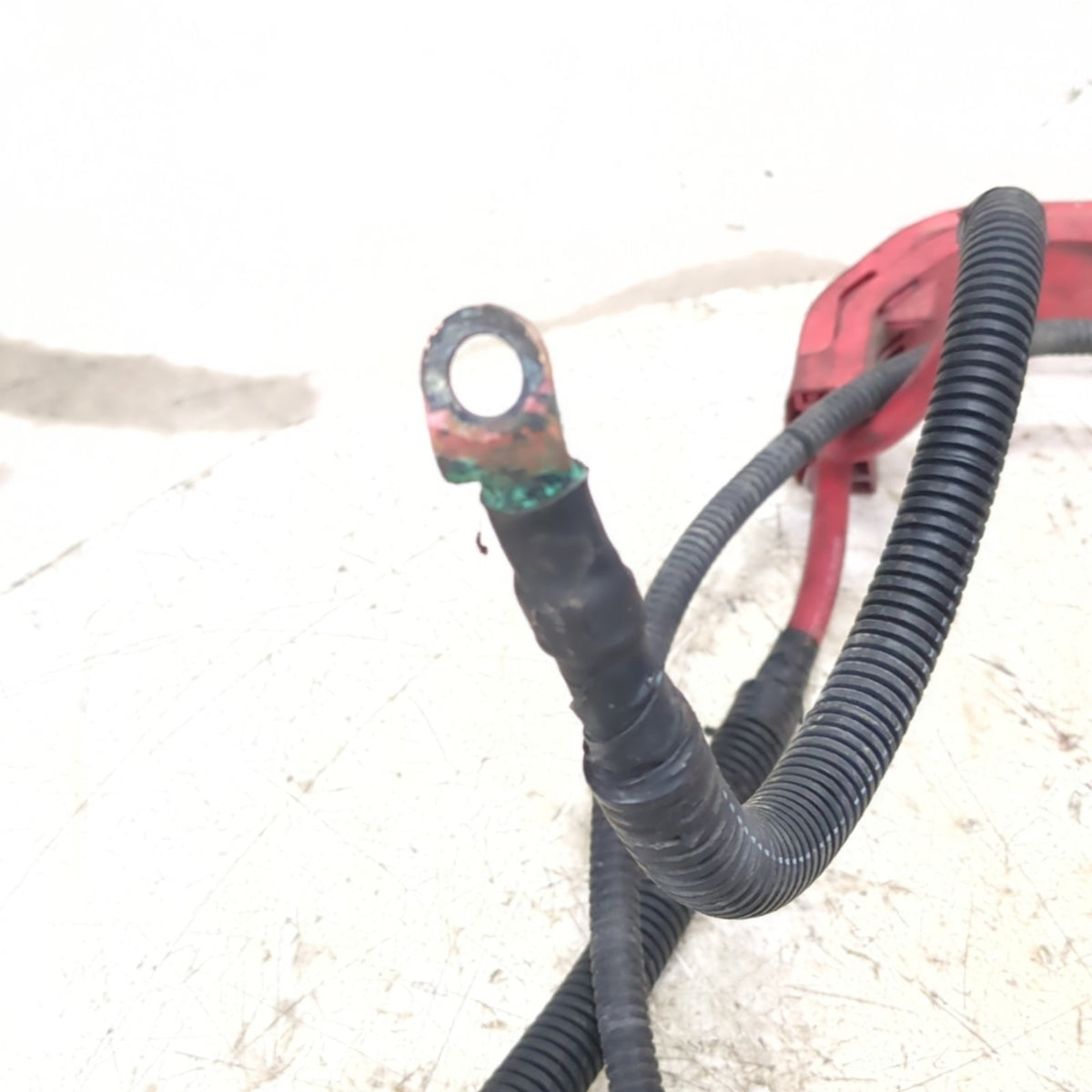 2007 2008 2009 2010 GMC Sierra Silverado 6.0L Positive Battery Cable Harness OEM