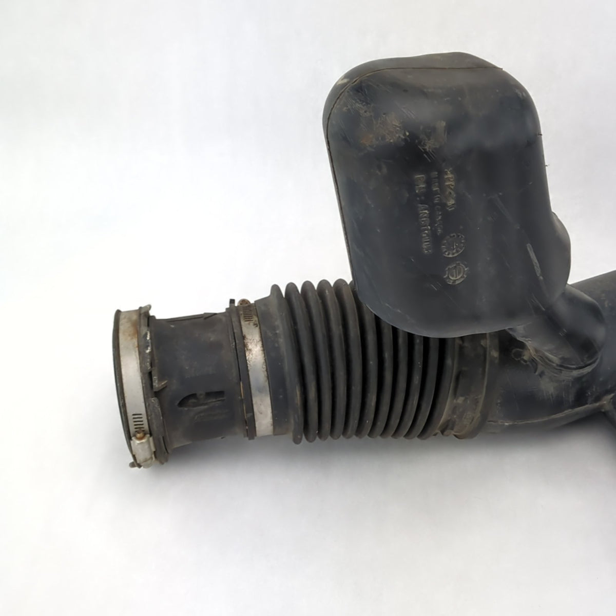 2009 2010 2011 2012 2013 GMC Chevrolet Sierra Silverado Air Intake Duct Tube