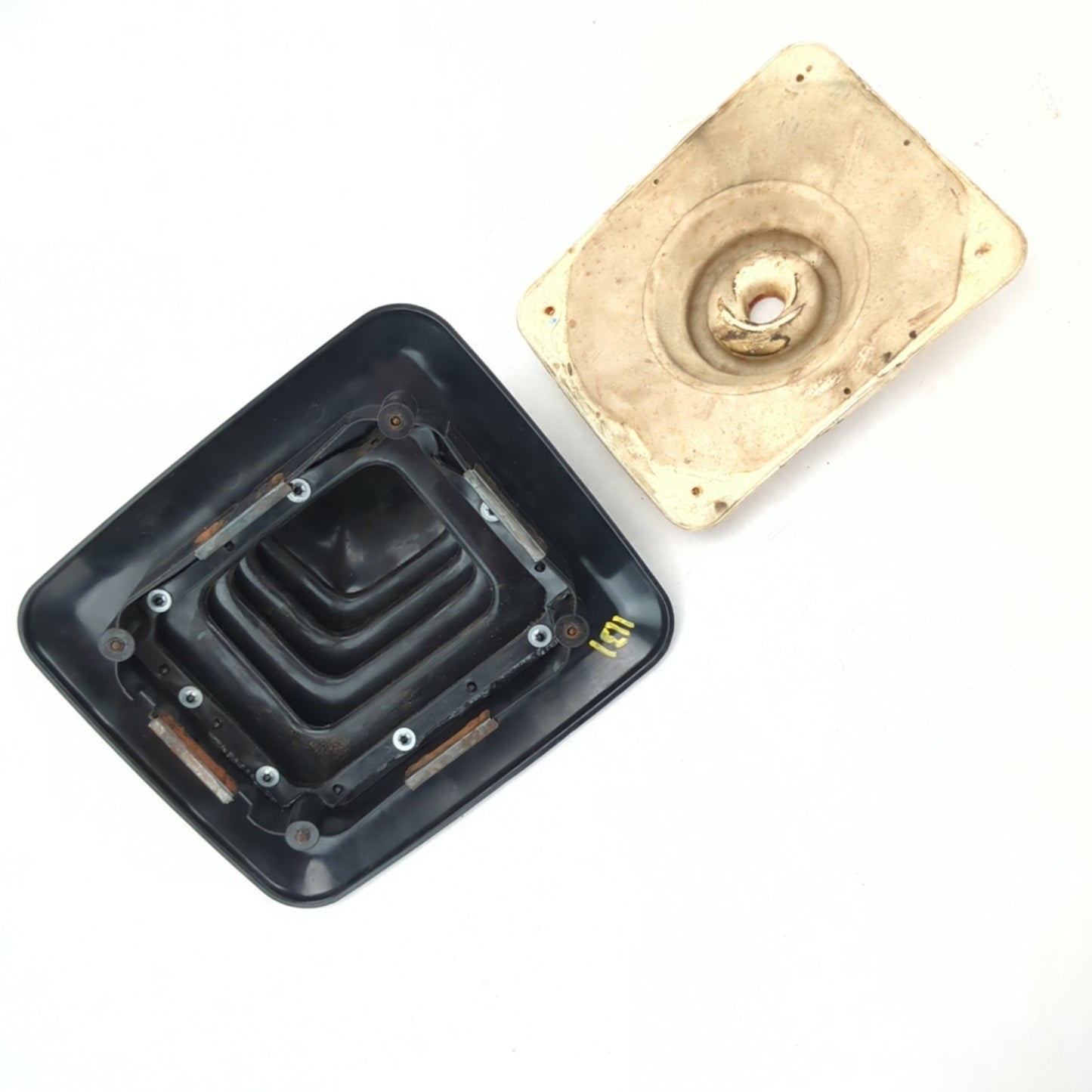 2004 2005 2006 2007 Ford F250 F450 Manual Transmission Shifter Boot Floor Shift