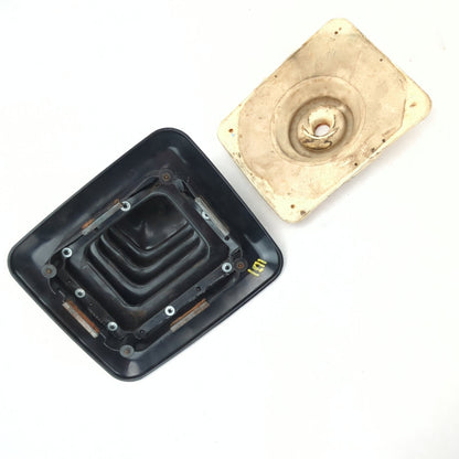 2004 2005 2006 2007 Ford F250 F450 Manual Transmission Shifter Boot Floor Shift