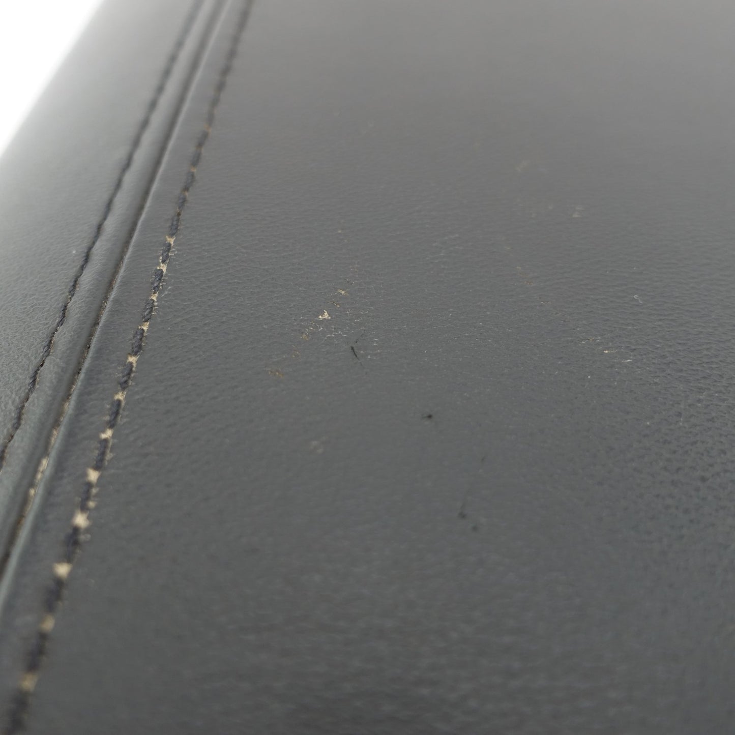 2012 2013 2014 2015 2016 Ford F250 F350 Center Console Armrest Lid Cover Black