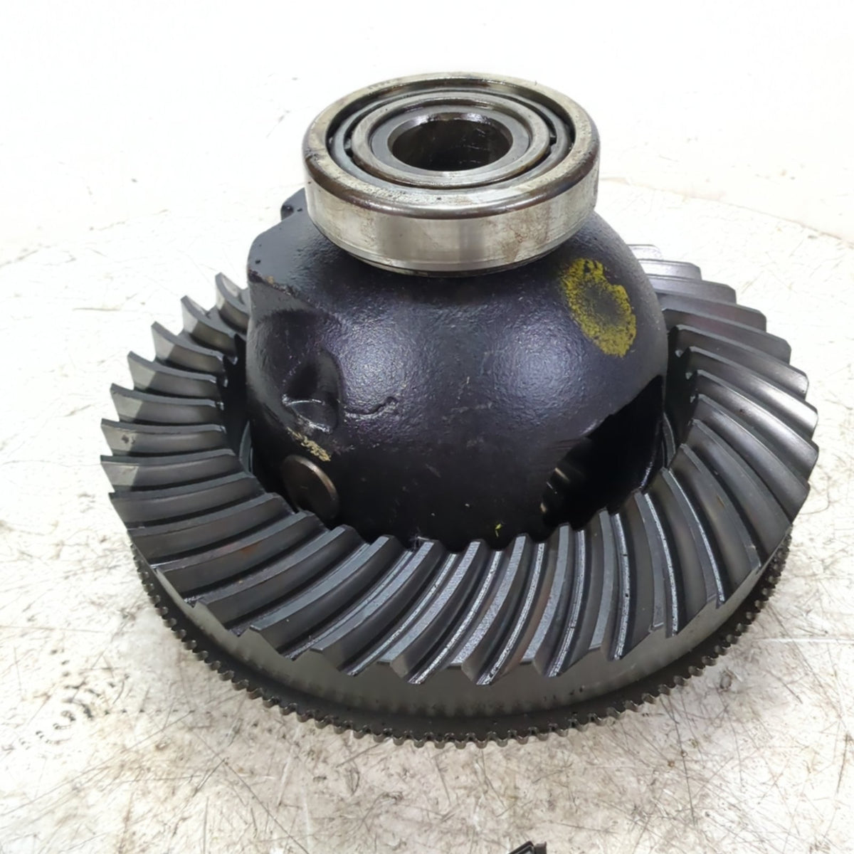 1999 2000 Ford F450 F550 Differential Carrier Pinion Gear 4.88 Ratio Open
