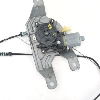 2015 2016 2017 2018 Silverado Sierra Rear Slider Power Window Regulator Motor