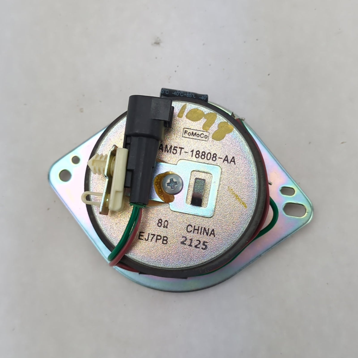 2015 2016 2017 2018 2019 2020 Ford F150 Center Dash Tweeter Speaker Sony