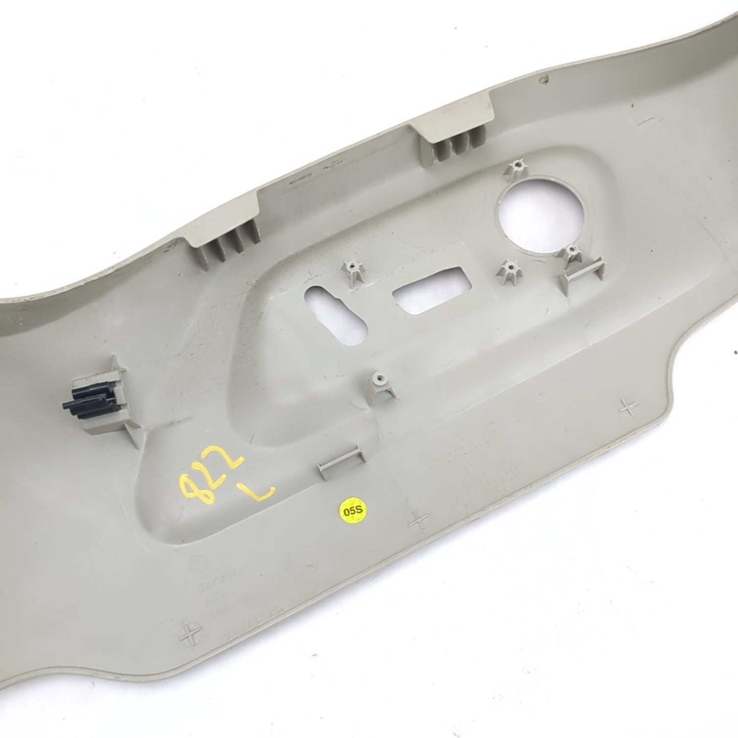 2009 2010 2011 2012 Audi Q5 Front Left Driver Seat Lower Side Trim Cover