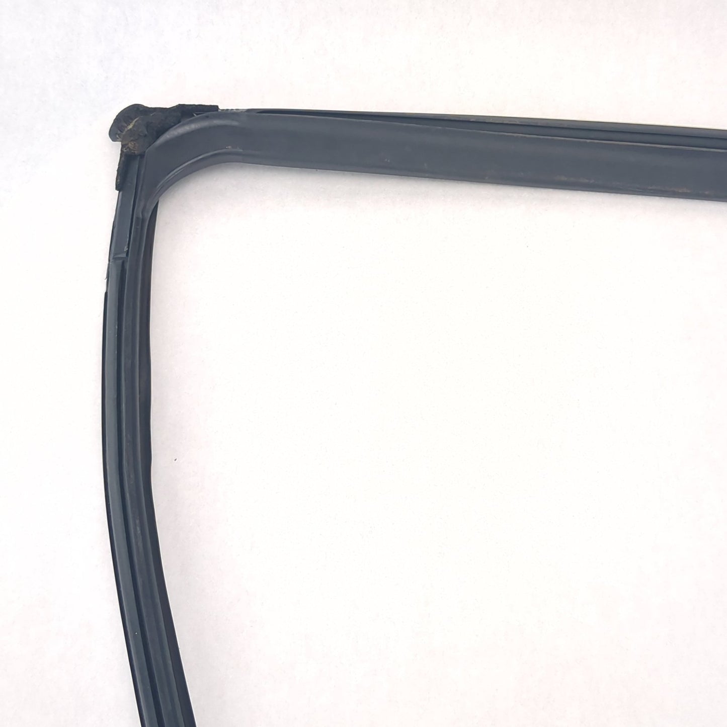 2021 2022 Honda Odyssey Left Sliding Door Window Channel Seal Weather Strip