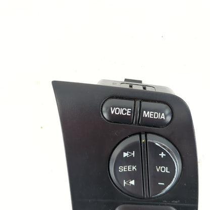 2011 2012 Ford F250 F350 Steering Wheel Voice Media Phone Control Switch