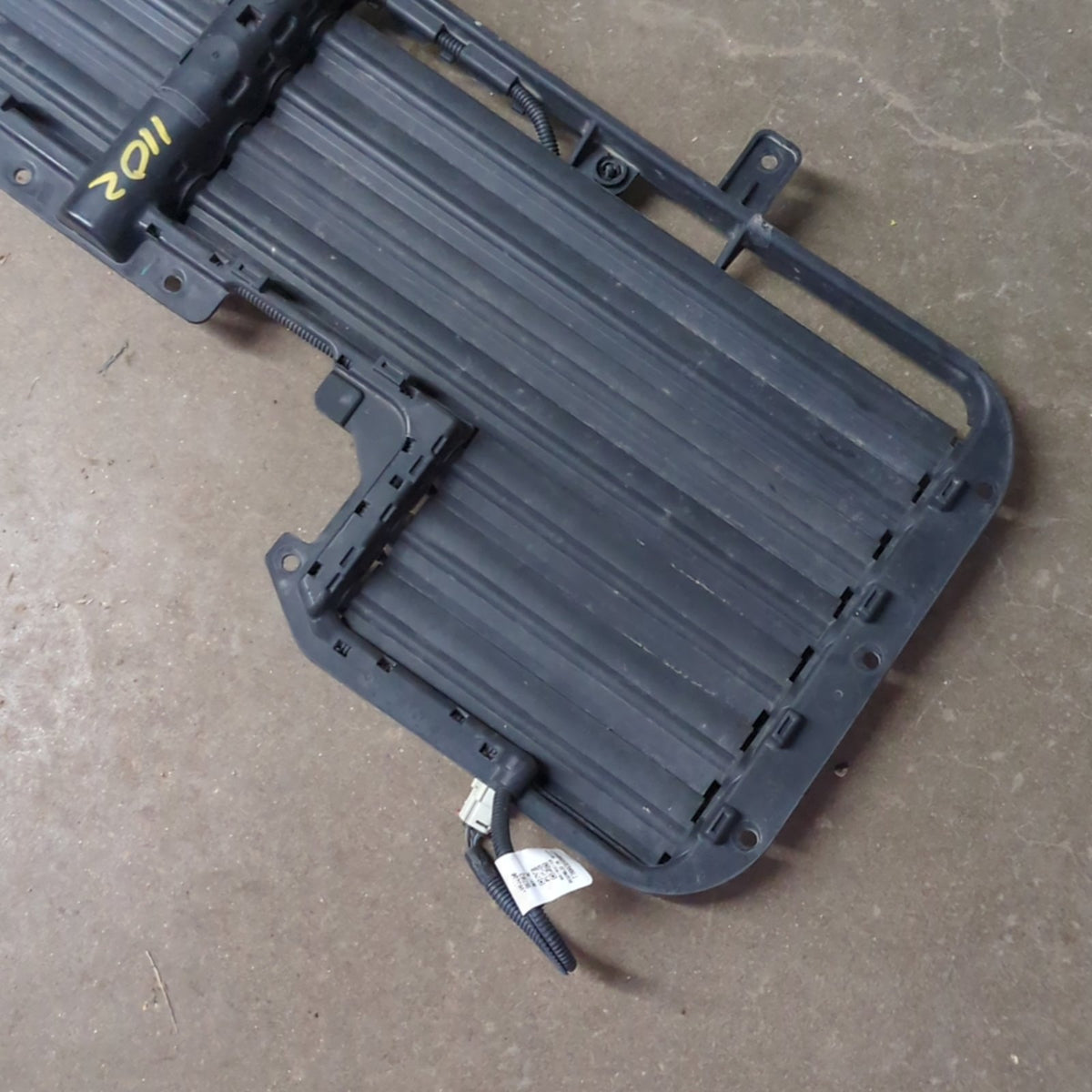 2017 2018 2019 Silverado Sierra Front Radiator Grille Shutter