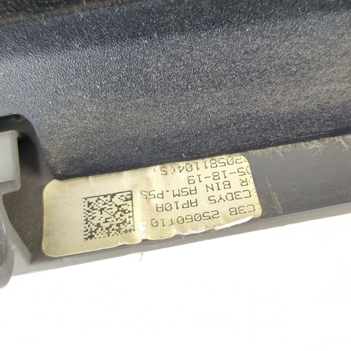 Read 2017 2018 2019 2020 2021 2022 Ford F250 F550 Glove Box Door Assembly Gray