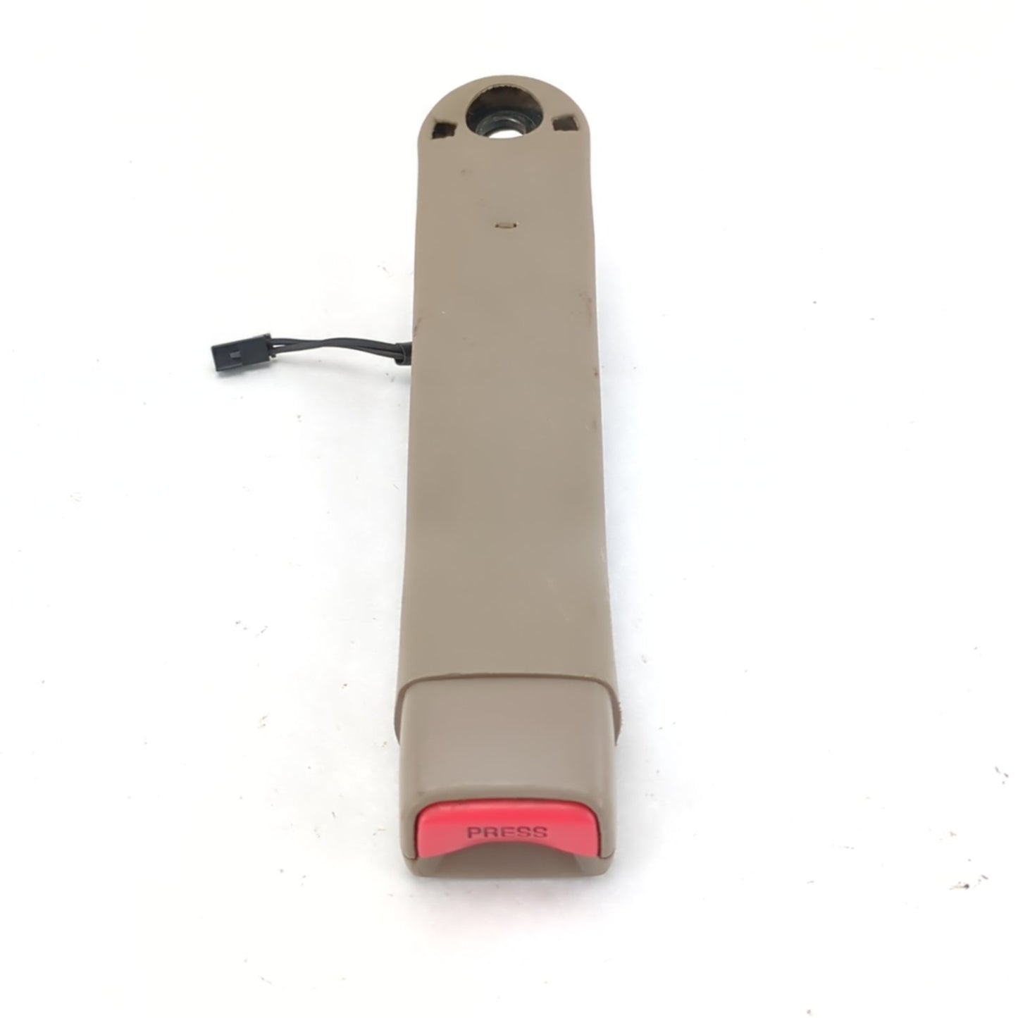 2003 2004 2005 2006 Yukon Suburban Tahoe Front Left or Right Seat Belt Buckle