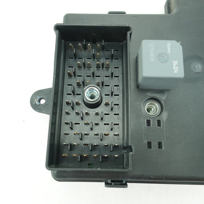 2007 Cobalt G5 BCM Body Control Module Computer Fuse Box