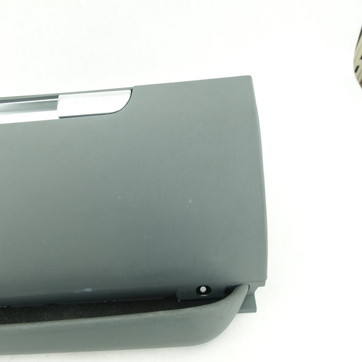 Read 2000 2001 2002 2003 2004 2005 2006 Audi TT Glove Box Gray