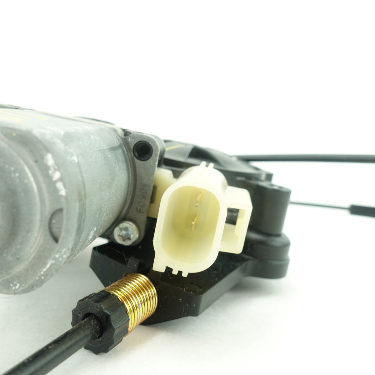 2016 2017 2018 2019 Nissan Titan XD Rear Sliding Window Motor Regulator