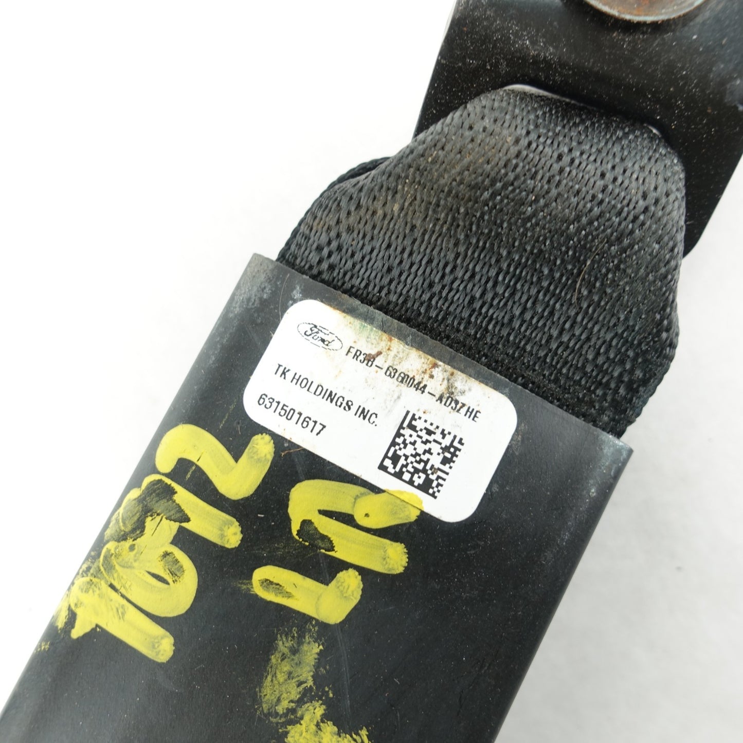 2015 2016 2017 2018 2019 2020 2021 2022 Ford Mustang Left Rear Seat Belt Buckle