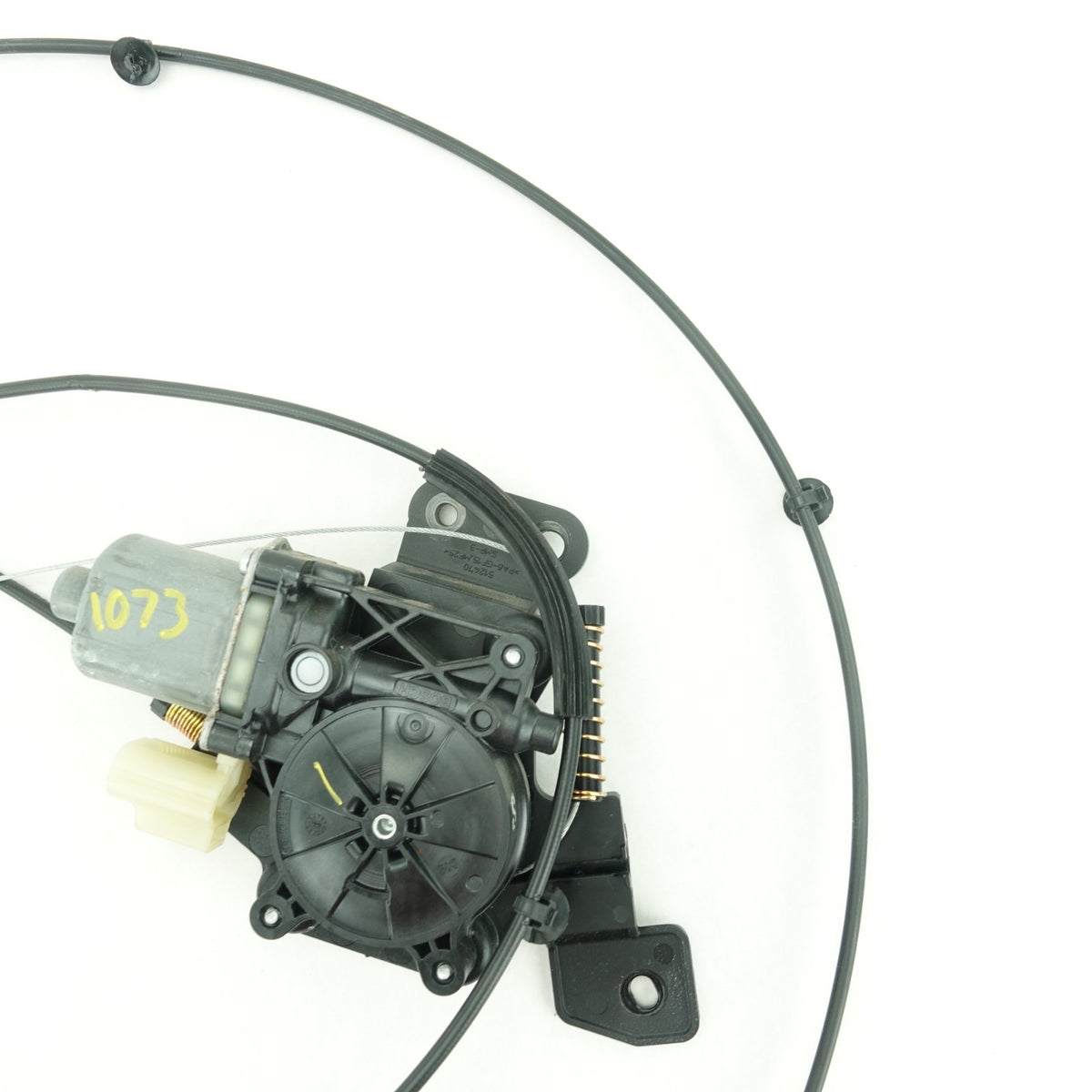 2016 2017 2018 2019 Nissan Titan XD Rear Sliding Window Motor Regulator