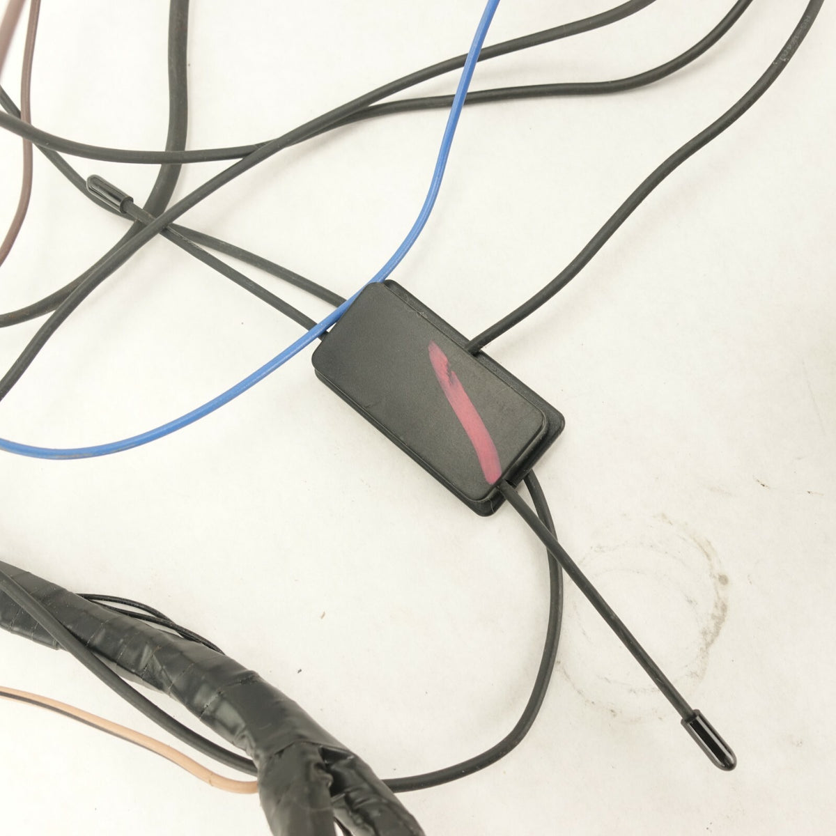 2011 Ford Taurus With Conventional Key Ignition Switch Remote Start System