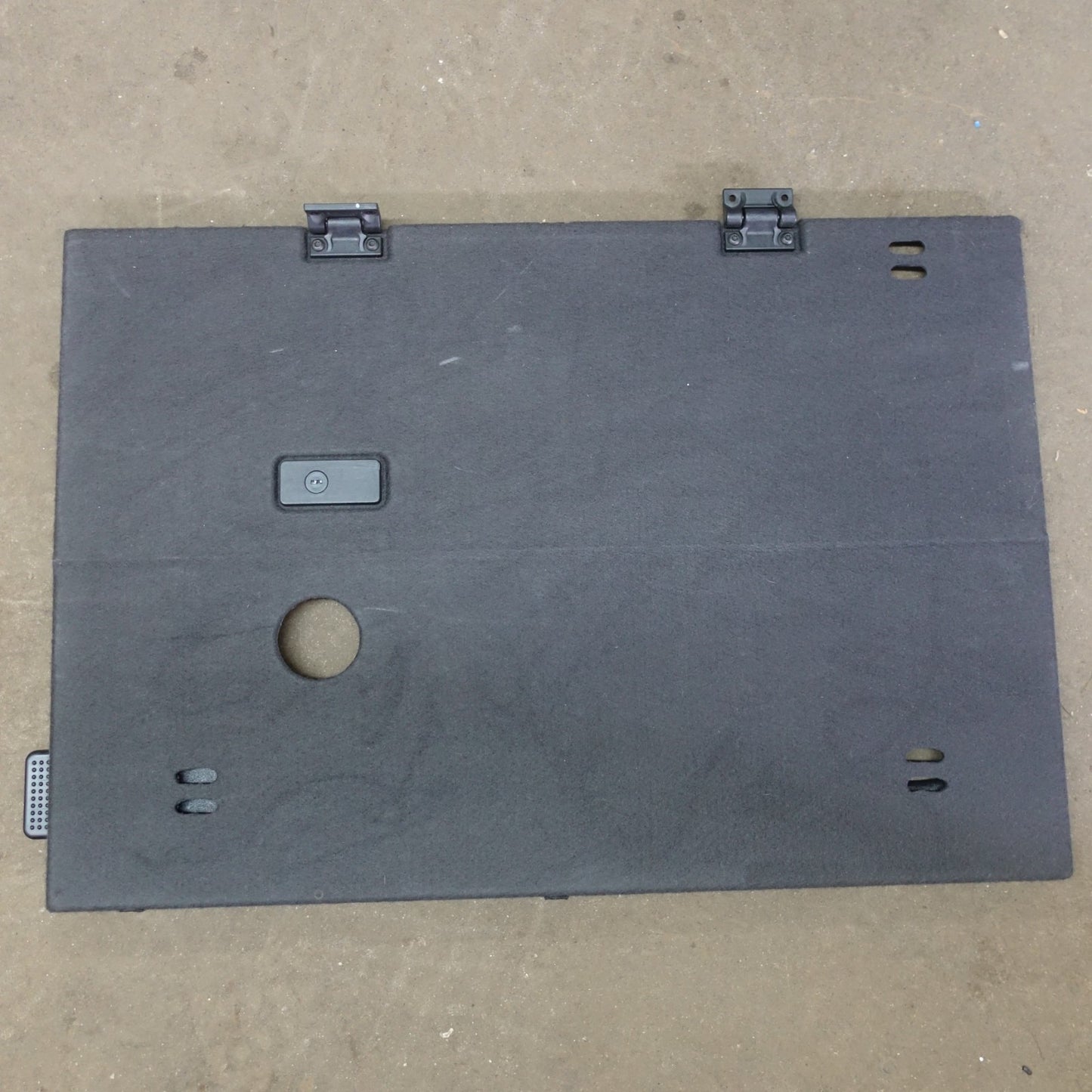 2016 2017 2018 2019 Nissan Titan Right Rear Floor Under Seat Storage Flap Cover