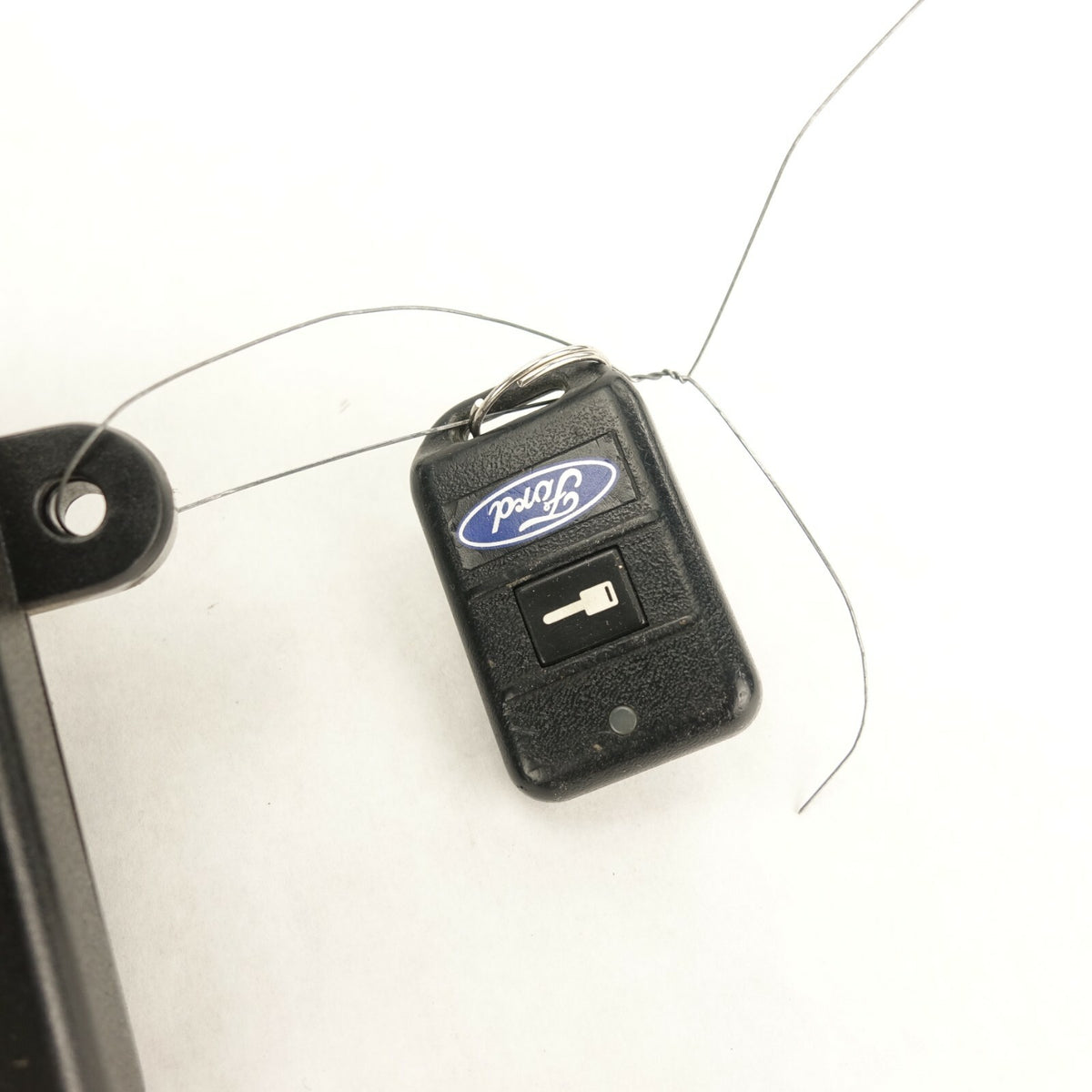 2011 Ford Taurus With Conventional Key Ignition Switch Remote Start System