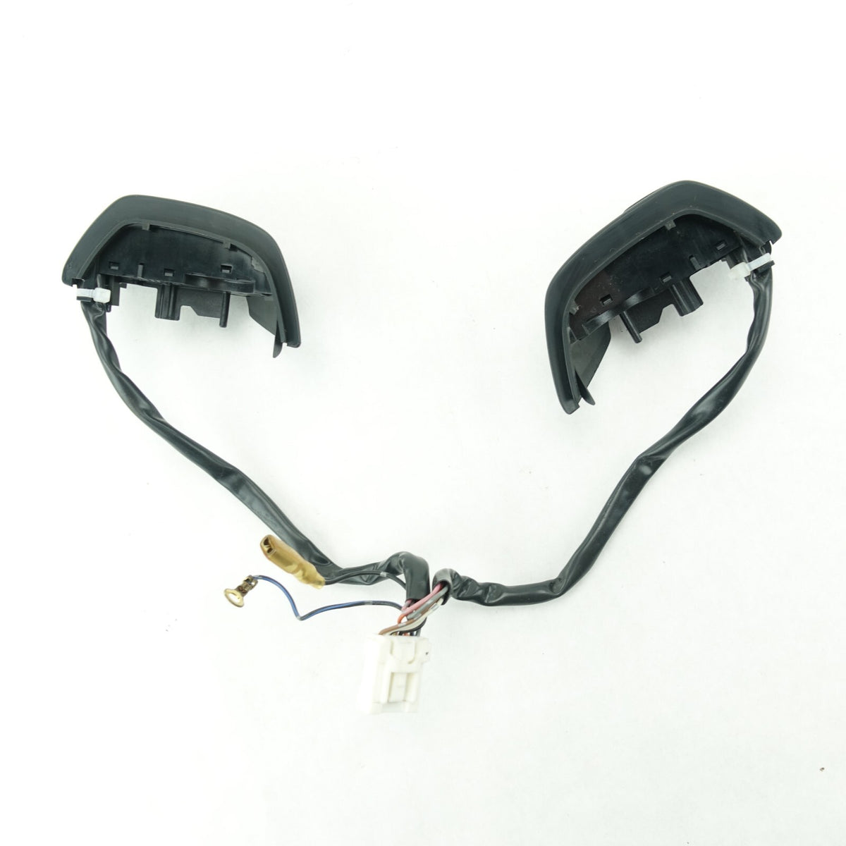 2004 2005 2006 Mazda 3 Steering Wheel Radio Cruise Control Button Switch