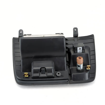2014 2015 2016 17 Silverado Sierra Center Console Compartment Power Outlet Panel